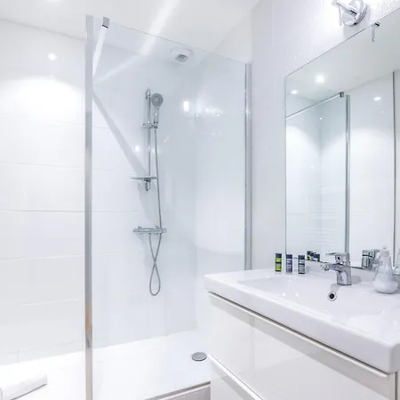Magnifique Et Lumineux T3 De Charme Aux Quinconces Ideal Pour 4 Personnes Appartamento *