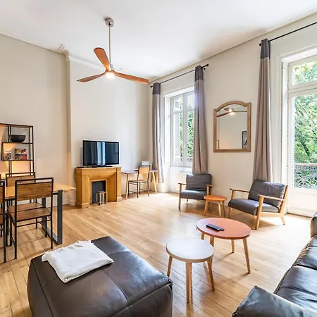 Apartment Magnifique Et Lumineux T3 De Charme Aux Quinconces Ideal Pour 4 Personnes *