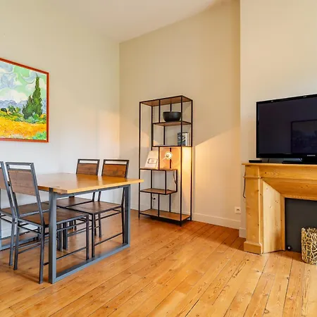 Magnifique Et Lumineux T3 De Charme Aux Quinconces Ideal Pour 4 Personnes *
