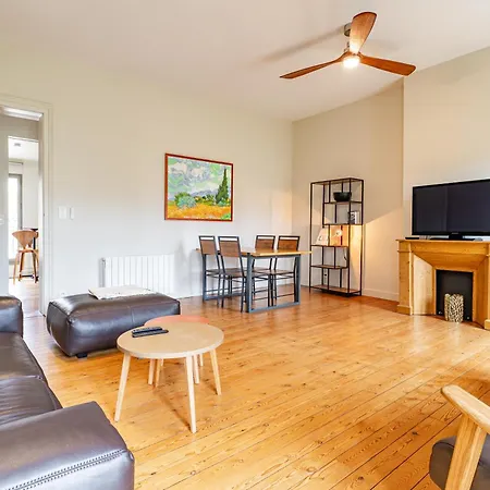 Magnifique Et Lumineux T3 De Charme Aux Quinconces Ideal Pour 4 Personnes