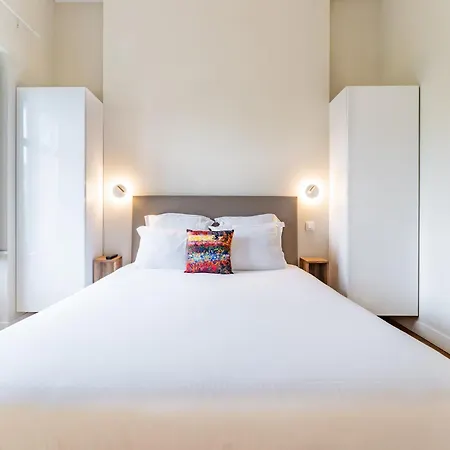 Magnifique Et Lumineux T3 De Charme Aux Quinconces Ideal Pour 4 Personnes Bordeaux