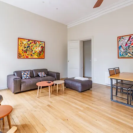 Magnifique Et Lumineux T3 De Charme Aux Quinconces Ideal Pour 4 Personnes