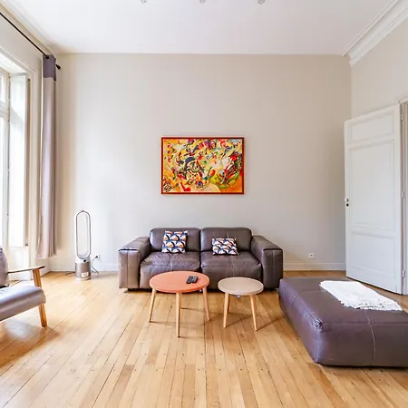 Magnifique Et Lumineux T3 De Charme Aux Quinconces Ideal Pour 4 Personnes Apartment