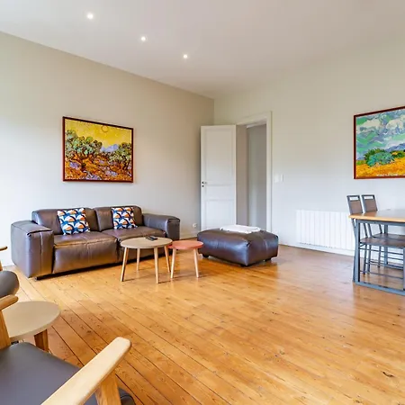 Magnifiques Et Lumineux De Charme Aux Quinconces Ideal Pour 4 Ou 6 Personnes דירה *